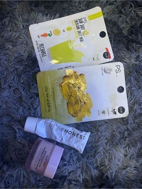 PS Sheet Masks + Honest & Watermelon Skincare Trio